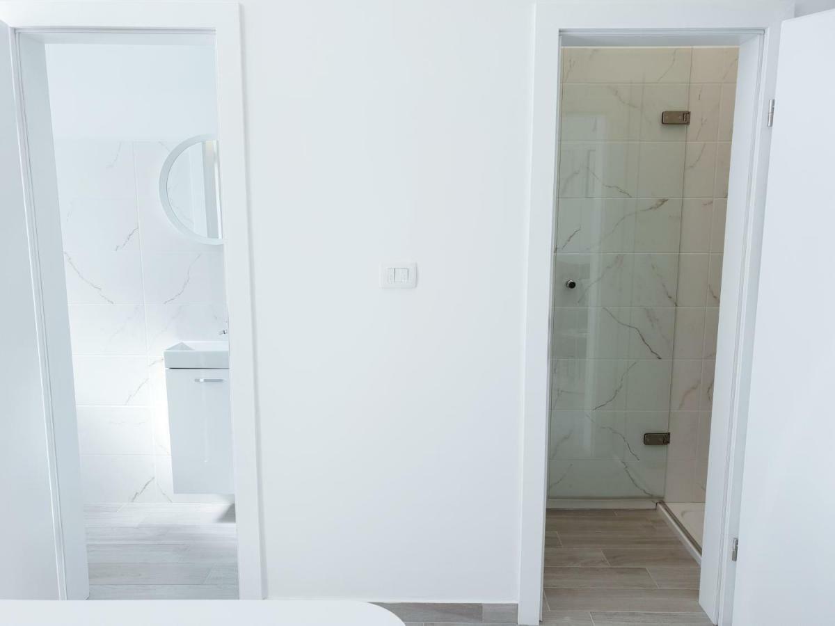 Apartment Alba Rijeka Exteriör bild